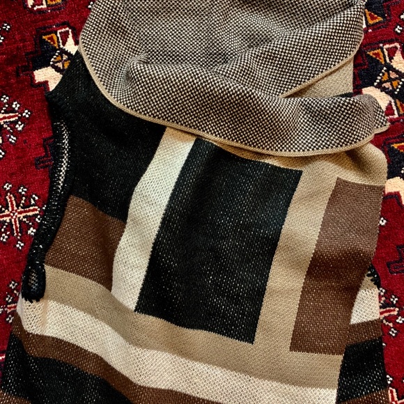 Sleeveless cozy wrap - Picture 2 of 3